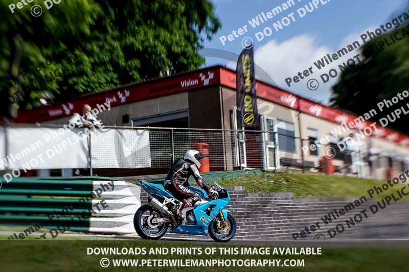 cadwell no limits trackday;cadwell park;cadwell park photographs;cadwell trackday photographs;enduro digital images;event digital images;eventdigitalimages;no limits trackdays;peter wileman photography;racing digital images;trackday digital images;trackday photos